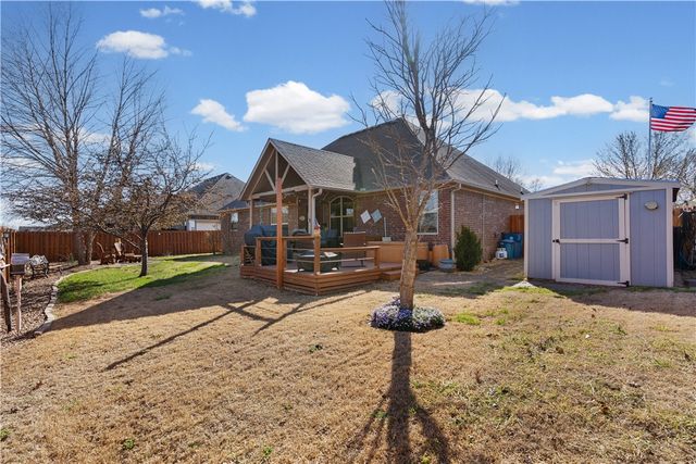 703 SW Barn Valley Road, Bentonville, AR 72712