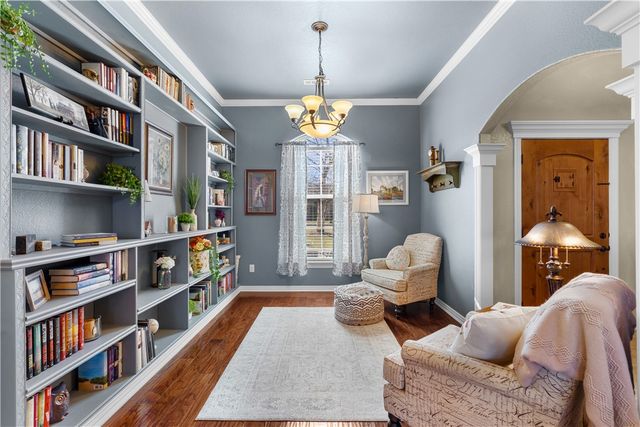 703 SW Barn Valley Road, Bentonville, AR 72712