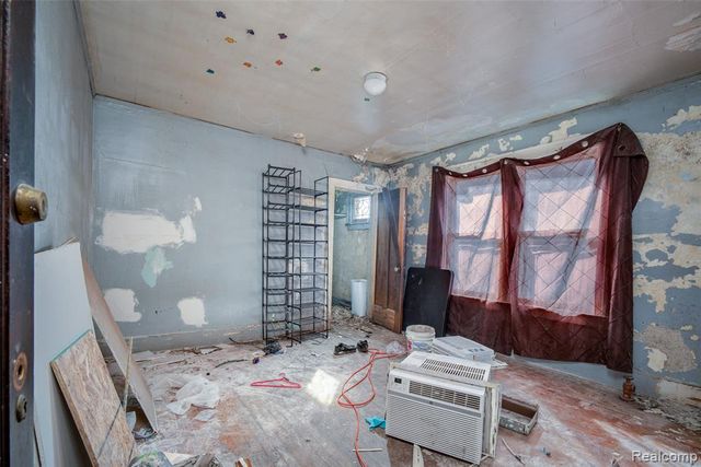 13305 Prest Street, Detroit, MI 48227