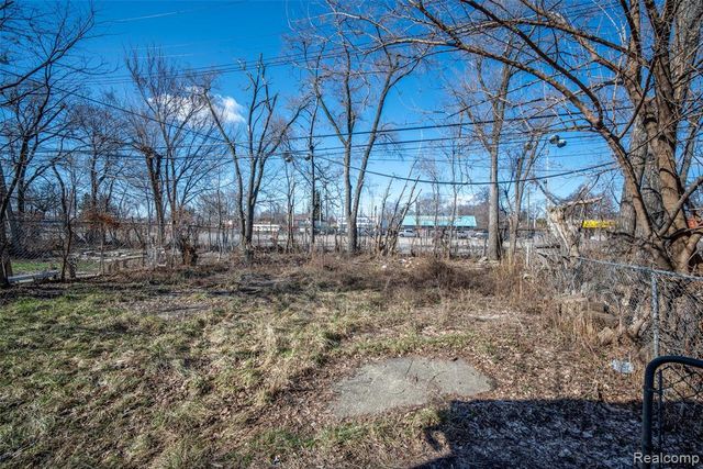 13305 Prest Street, Detroit, MI 48227