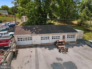513 N MAIN STREET, Edinburg, VA 22824