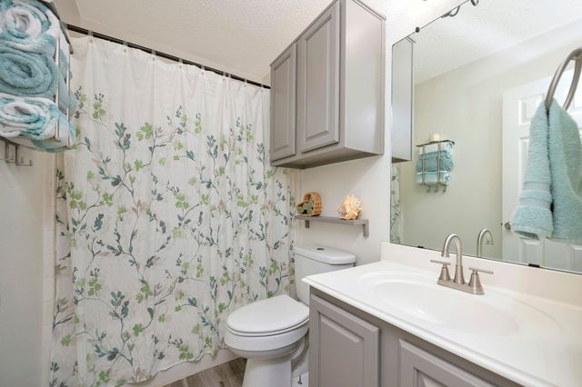 6354 Stonewater Bend Trail, Fort Worth, TX 76179