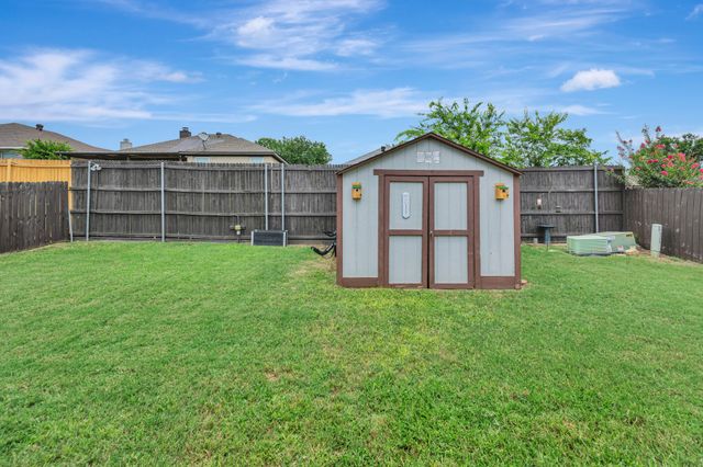 6354 Stonewater Bend Trail, Fort Worth, TX 76179