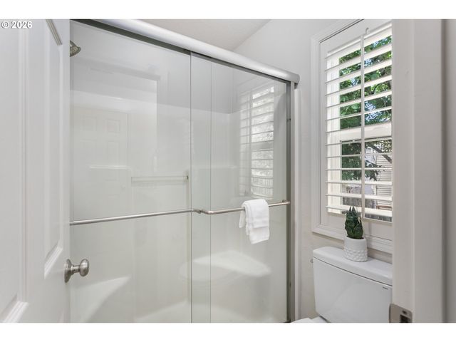 15105 Nw SWEETGALE Ln, Portland, OR 97229