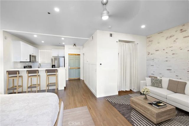 20301 Bluffside 313, Huntington Beach, CA 92646