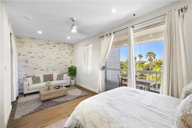 20301 Bluffside 313, Huntington Beach, CA 92646