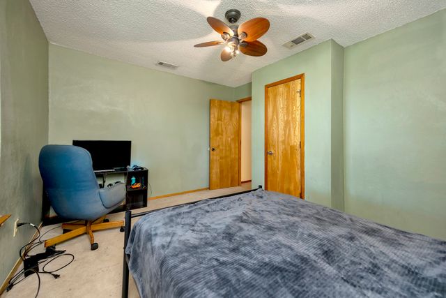 408 Chimney Hill Circle, Mansfield, TX 76063