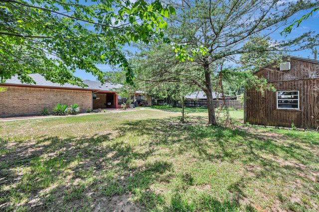 408 Chimney Hill Circle, Mansfield, TX 76063