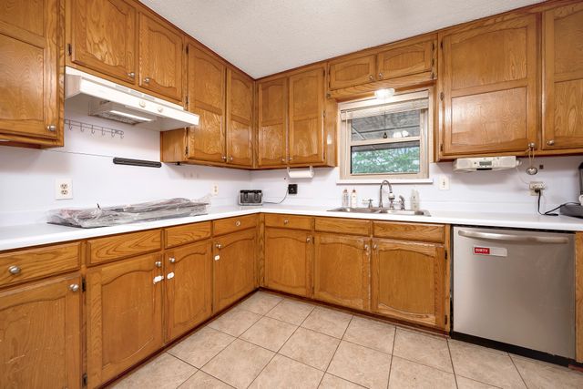 408 Chimney Hill Circle, Mansfield, TX 76063
