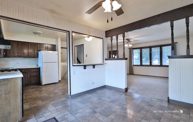 539 Thompson Avenue, Winthrop Harbor, IL 60096