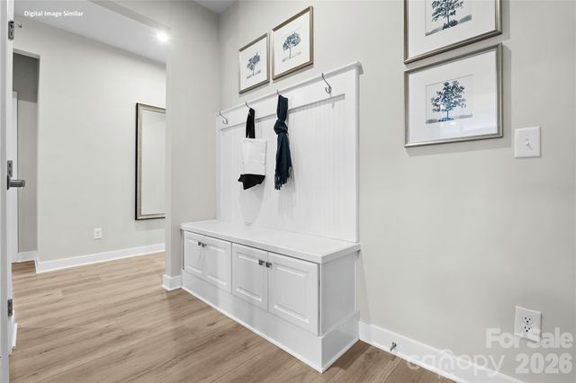 1015 Heathway Drive, Charlotte, NC 28213