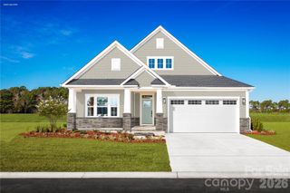 1015 Heathway Drive, Charlotte, NC 28213