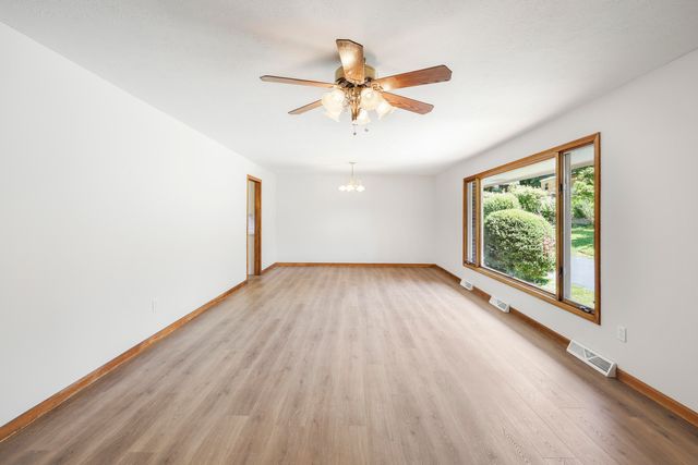111 W North Street, Carlisle, KY 40311