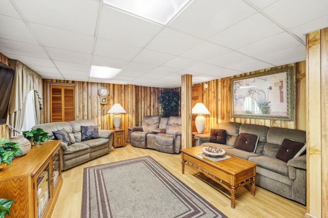 111 W North Street, Carlisle, KY 40311