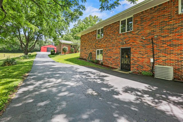 111 W North Street, Carlisle, KY 40311