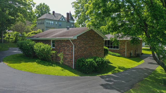 111 W North Street, Carlisle, KY 40311