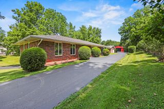 111 W North Street, Carlisle, KY 40311