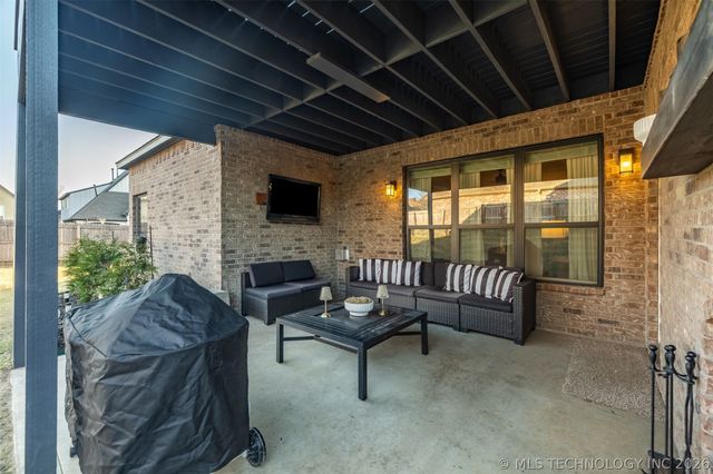 14477 S Hudson Avenue, Bixby, OK 74008