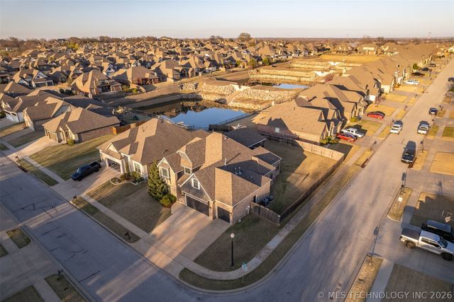 14477 S Hudson Avenue, Bixby, OK 74008