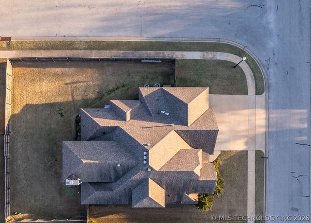 14477 S Hudson Avenue, Bixby, OK 74008