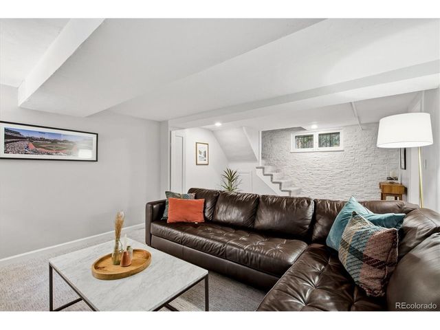 968 Madison St, Denver, CO 80206