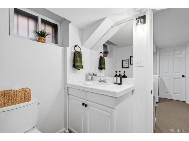 968 Madison St, Denver, CO 80206