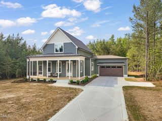 400 Pilot Ridge Road, Zebulon, NC 27597
