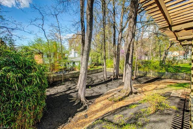 4206 Mount Vernon Memorial HWY, Alexandria, VA 22309