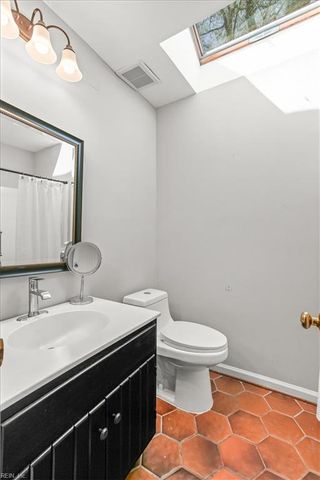 4206 Mount Vernon Memorial HWY, Alexandria, VA 22309