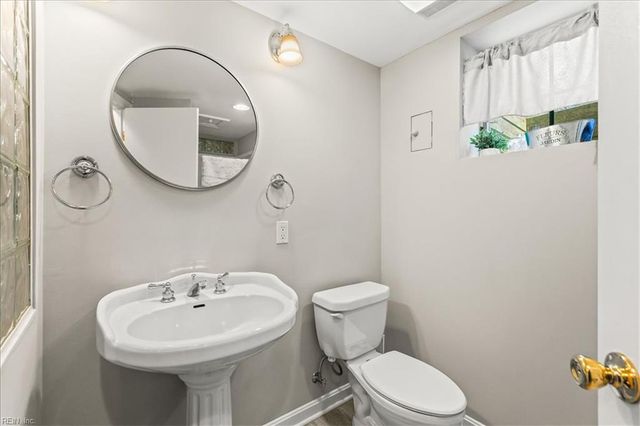 4206 Mount Vernon Memorial HWY, Alexandria, VA 22309