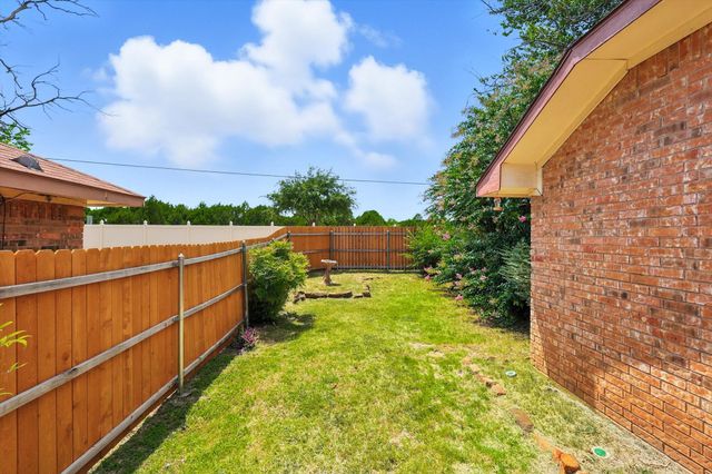1519 Curtis Lane, Cedar Hill, TX 75104