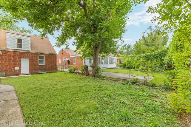 15346 Fielding Street, Detroit, MI 48223