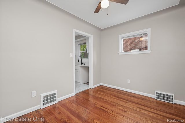 15346 Fielding Street, Detroit, MI 48223