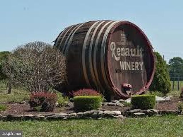 7 EMILIE CT, Buena, NJ 08310