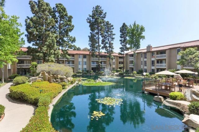 1855 Diamond St 301, San Diego, CA 92109