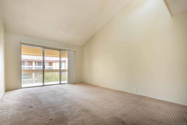 1855 Diamond St 301, San Diego, CA 92109