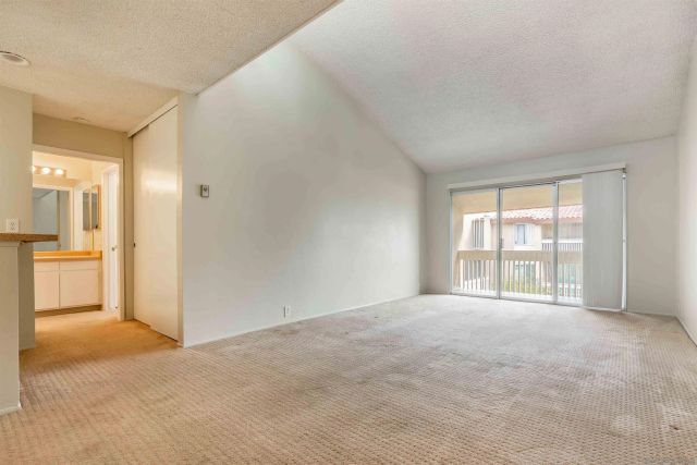 1855 Diamond St 301, San Diego, CA 92109