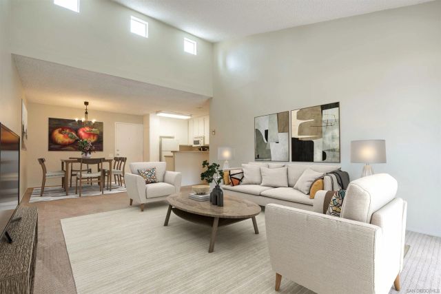 1855 Diamond St 301, San Diego, CA 92109