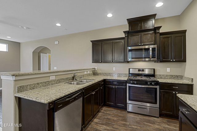 2436 EASTERN SKY Street, El Paso, TX 79938