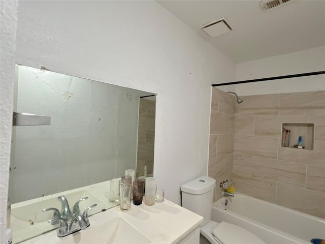 7140 S Dairy Ashford Road, Houston, TX 77072