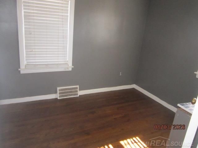 1741 Brys Drive, Grosse Pointe Woods, MI 48236