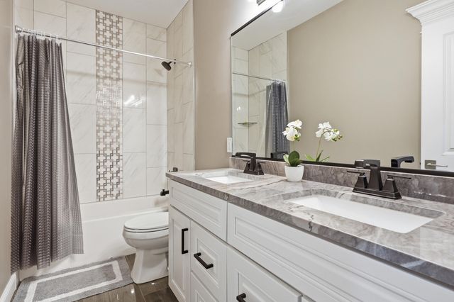 1519 E 177th Court, Lowell, IN 46356
