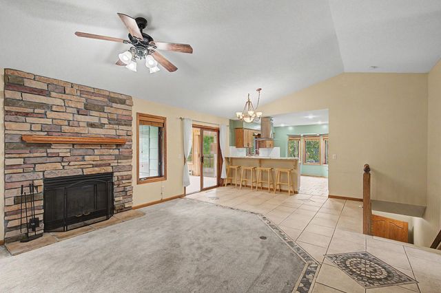 12225 60th Place N, Plymouth, MN 55442