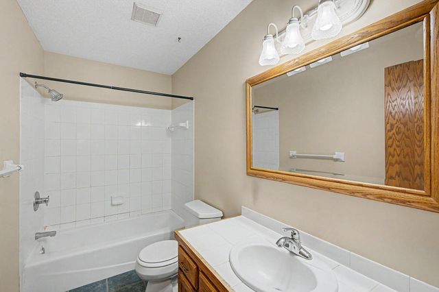 12225 60th Place N, Plymouth, MN 55442