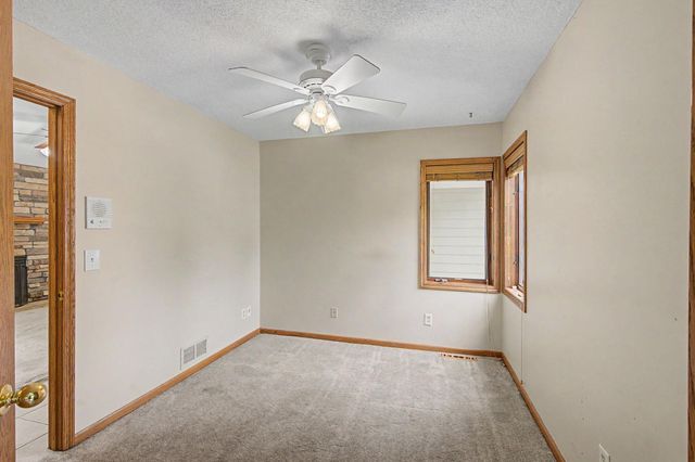 12225 60th Place N, Plymouth, MN 55442