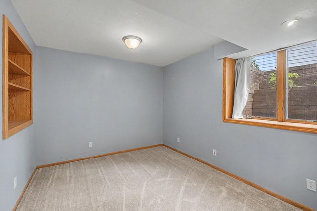 12225 60th Place N, Plymouth, MN 55442