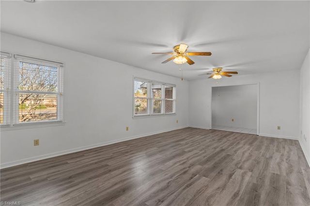 566 Palmer Drive, Southport, NC 28461