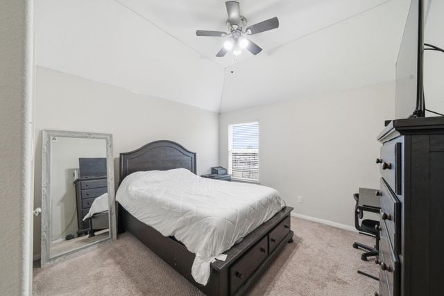 1914 Creekside Park Drive, Pearland, TX 77089