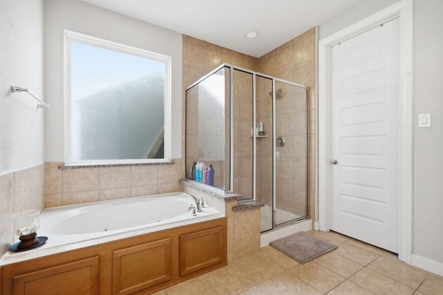 1914 Creekside Park Drive, Pearland, TX 77089