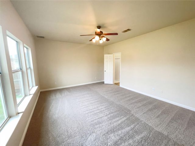 128 Inman DR, Hutto, TX 78634